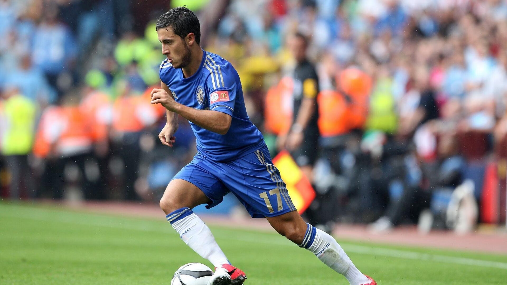 电竞摄影师的视角：捕捉精彩瞬间与记录历史，电竞形象照